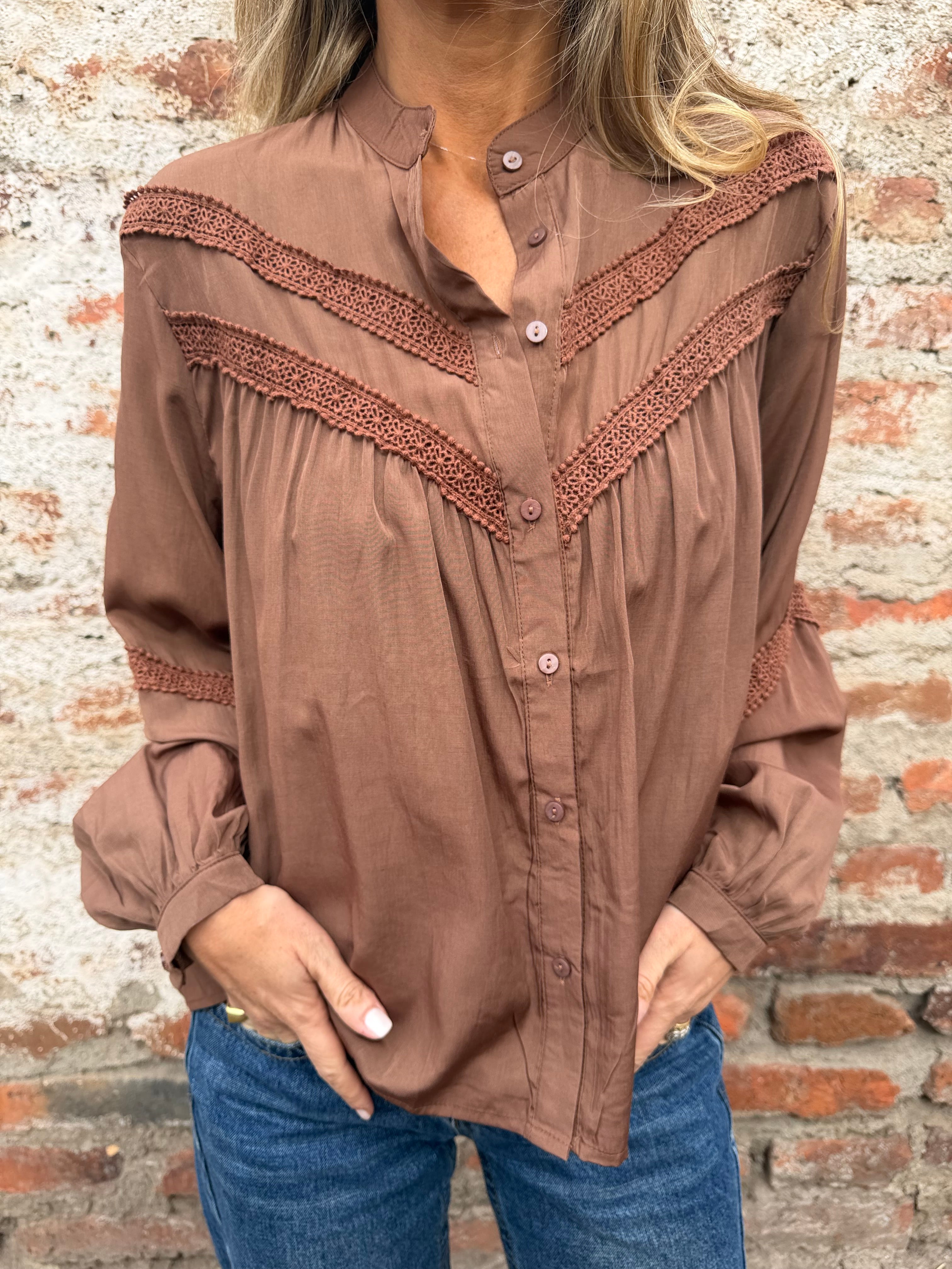 Blusa fabulosa café