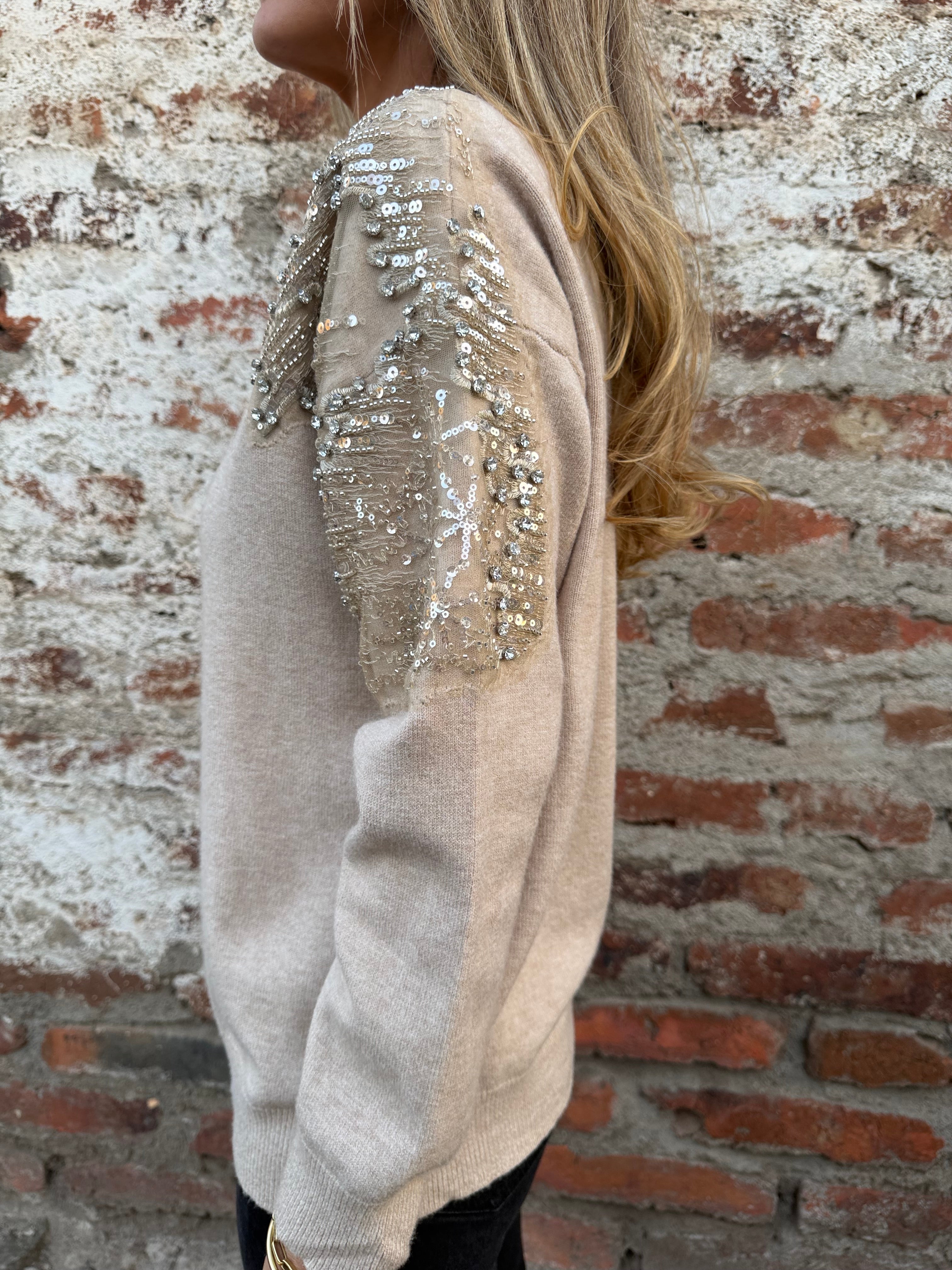 Chaleco cristales, lentejuelas y mostacillas beige claro
