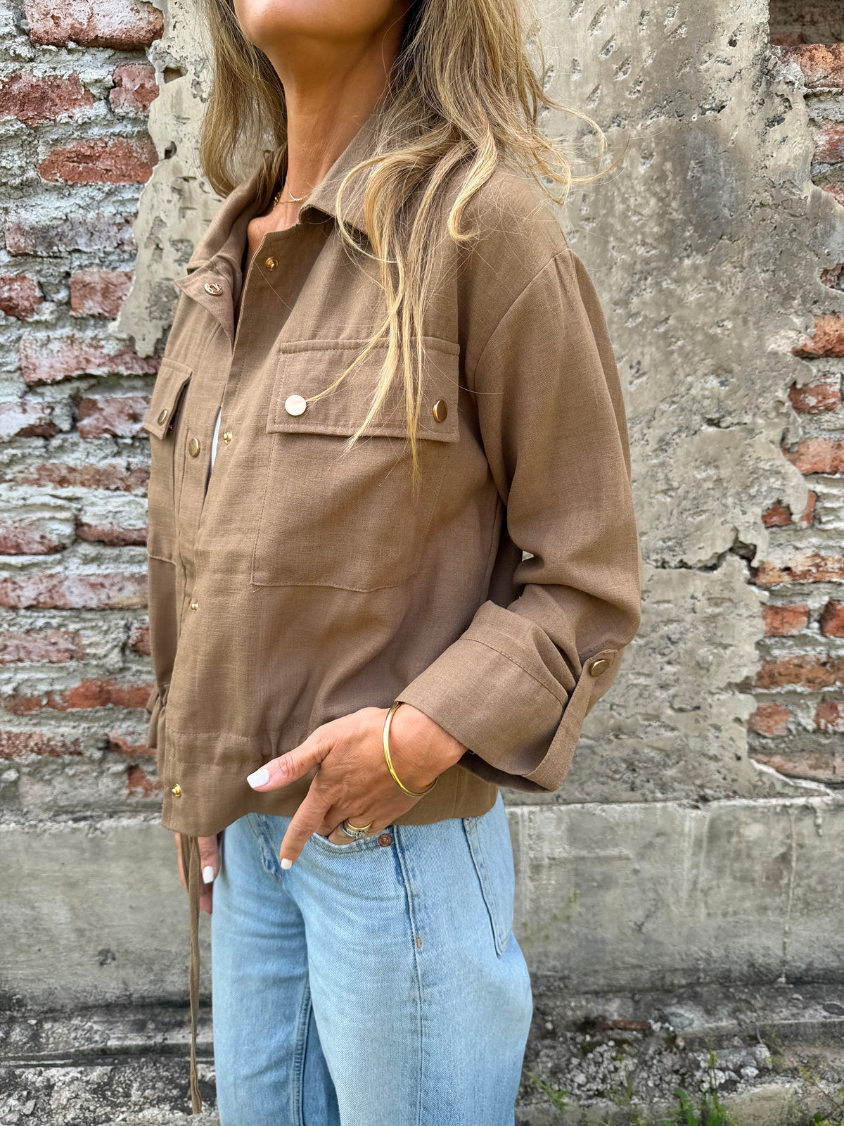 Chaqueta delgada linoto camel