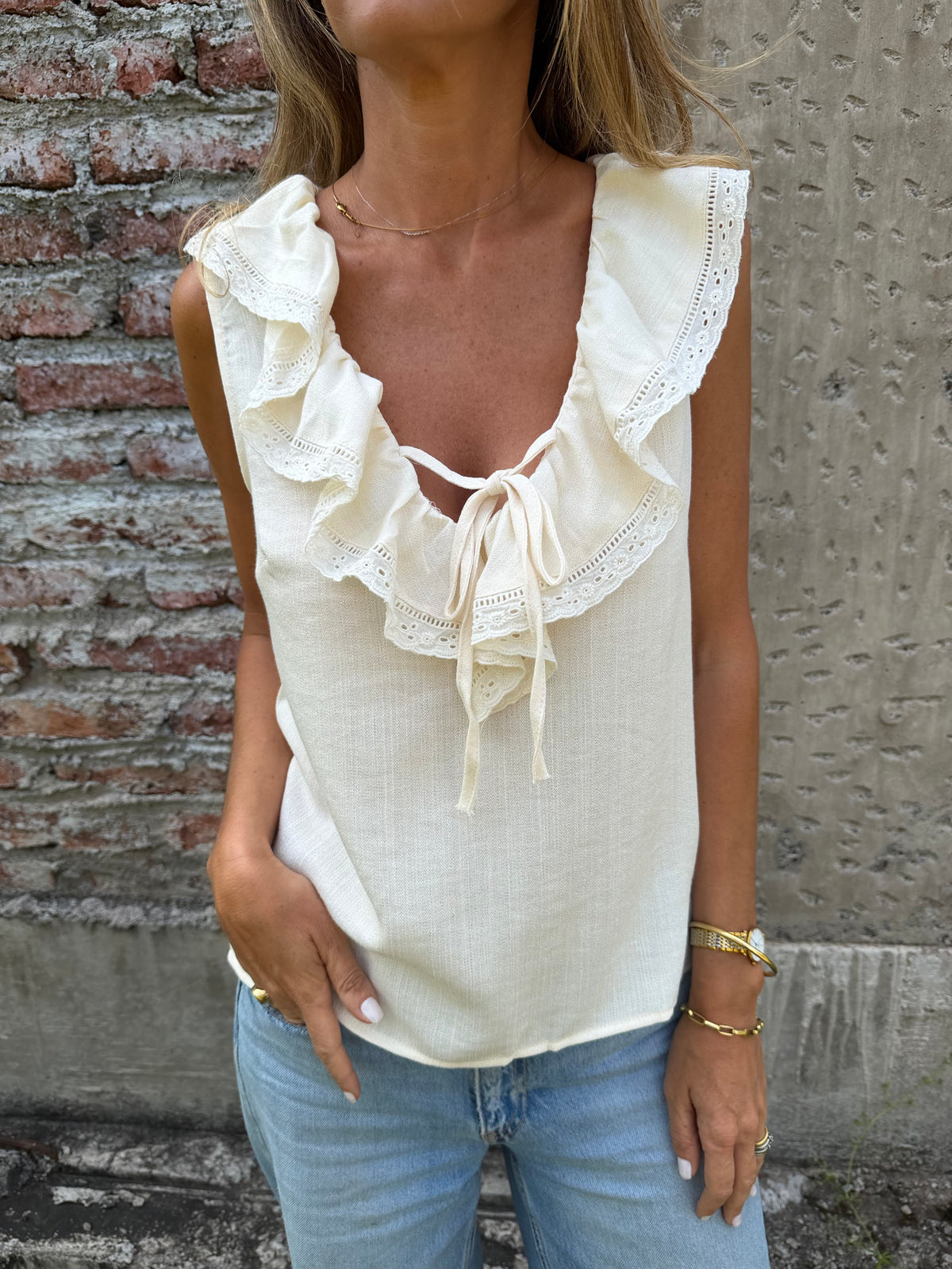 Blusa coqueta crudo