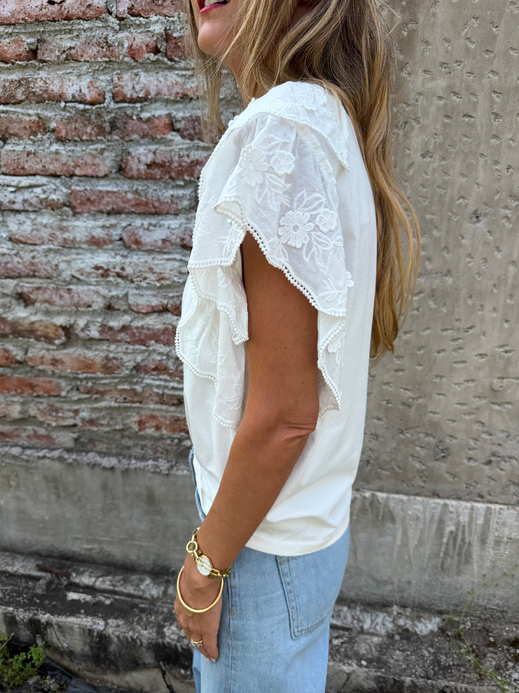 Polera mega vuelos mangas blanca