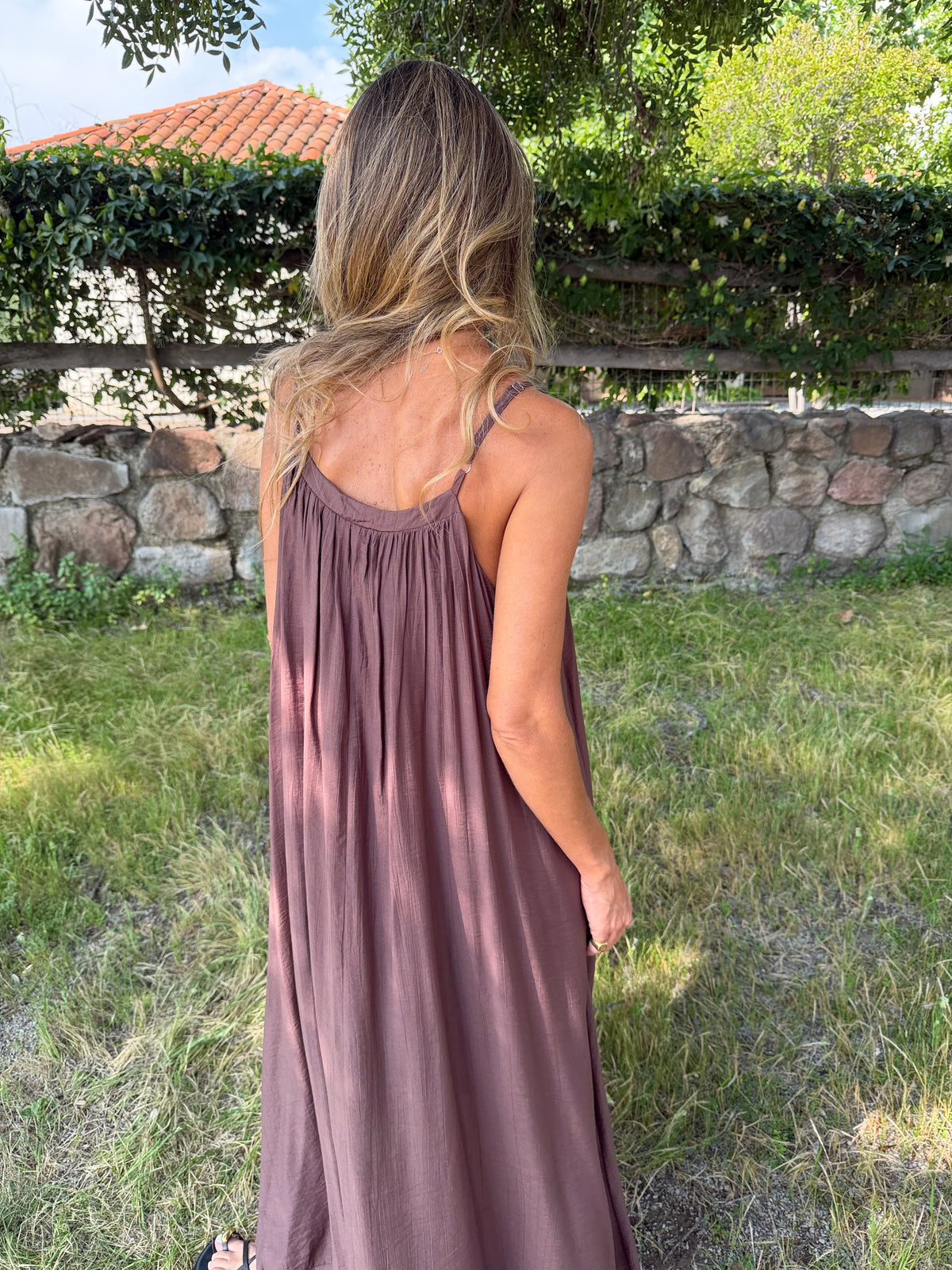 Vestido mostacillas café
