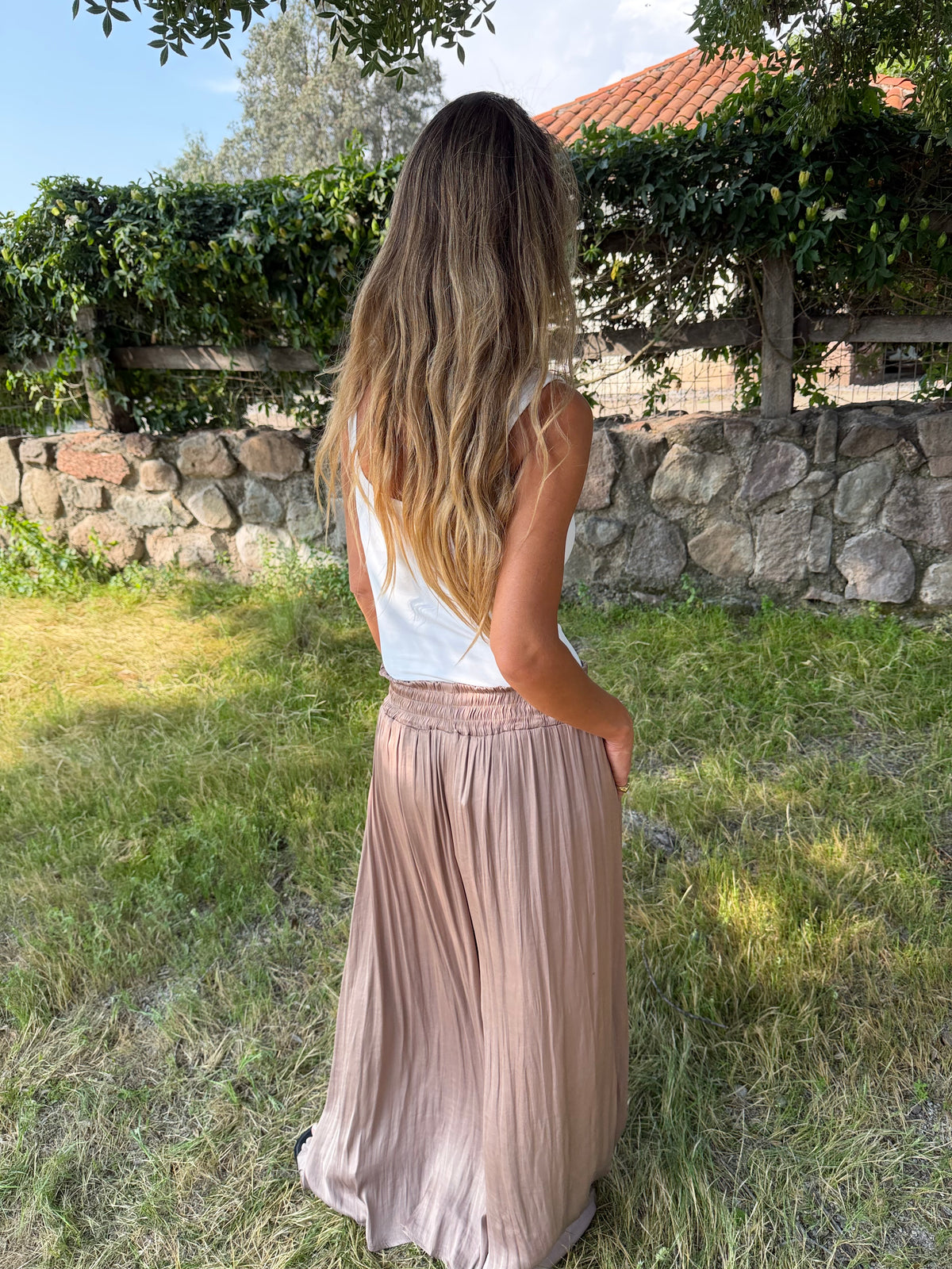 Palazzo raso beige oscuro