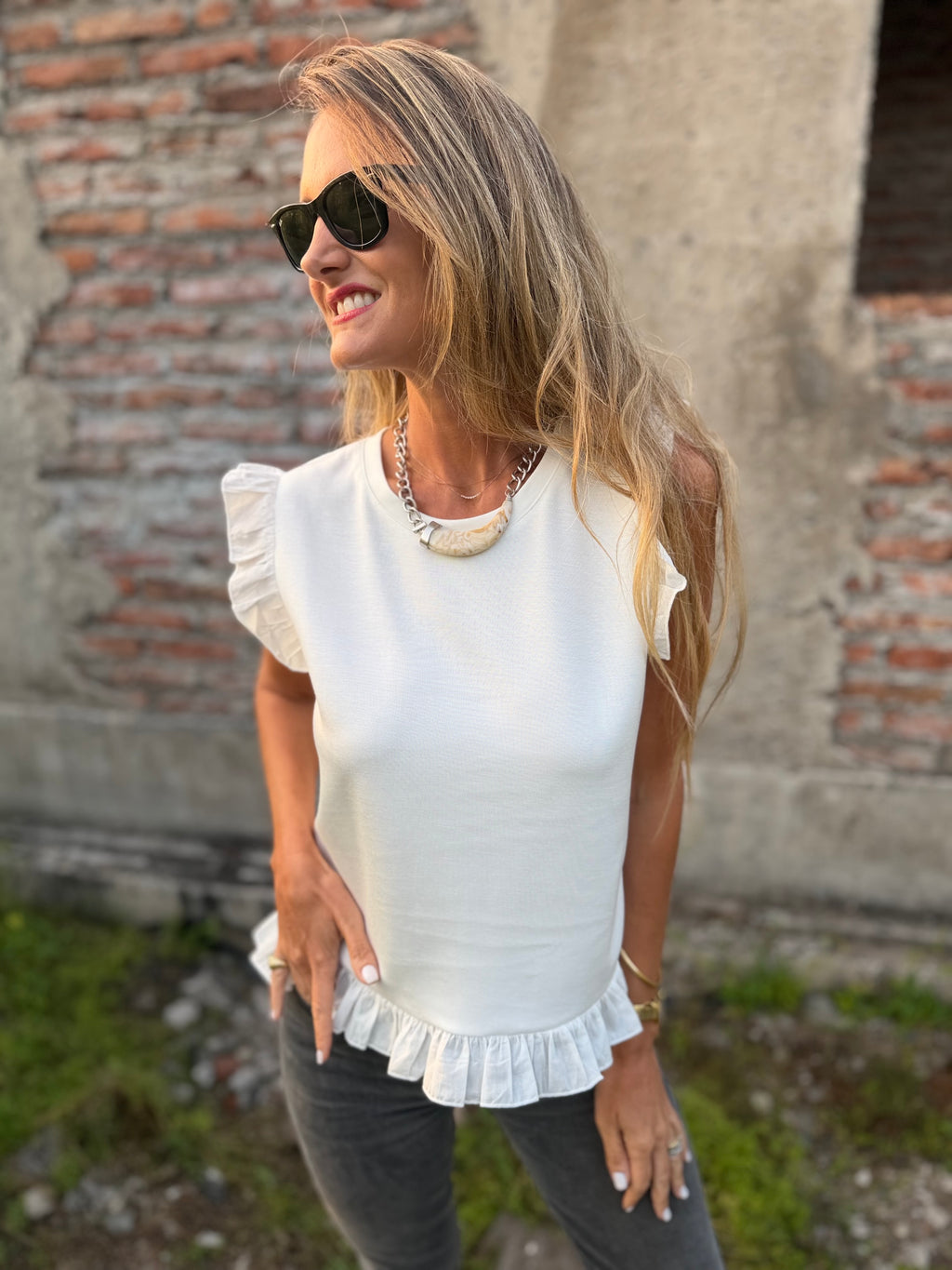 Polera vuelitos doble blanco